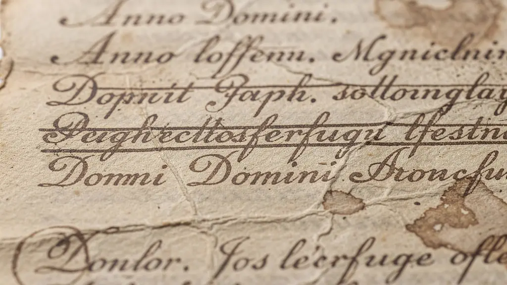 Gros plan sur une page de manuscrit littéraire avec ratures et corrections visibles